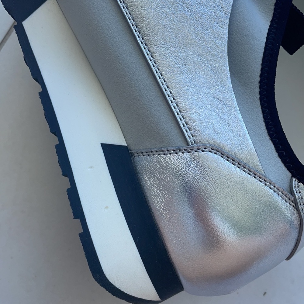 Balenciaga Black/Silver Race Runner Sneaker - Picture 6 of 16